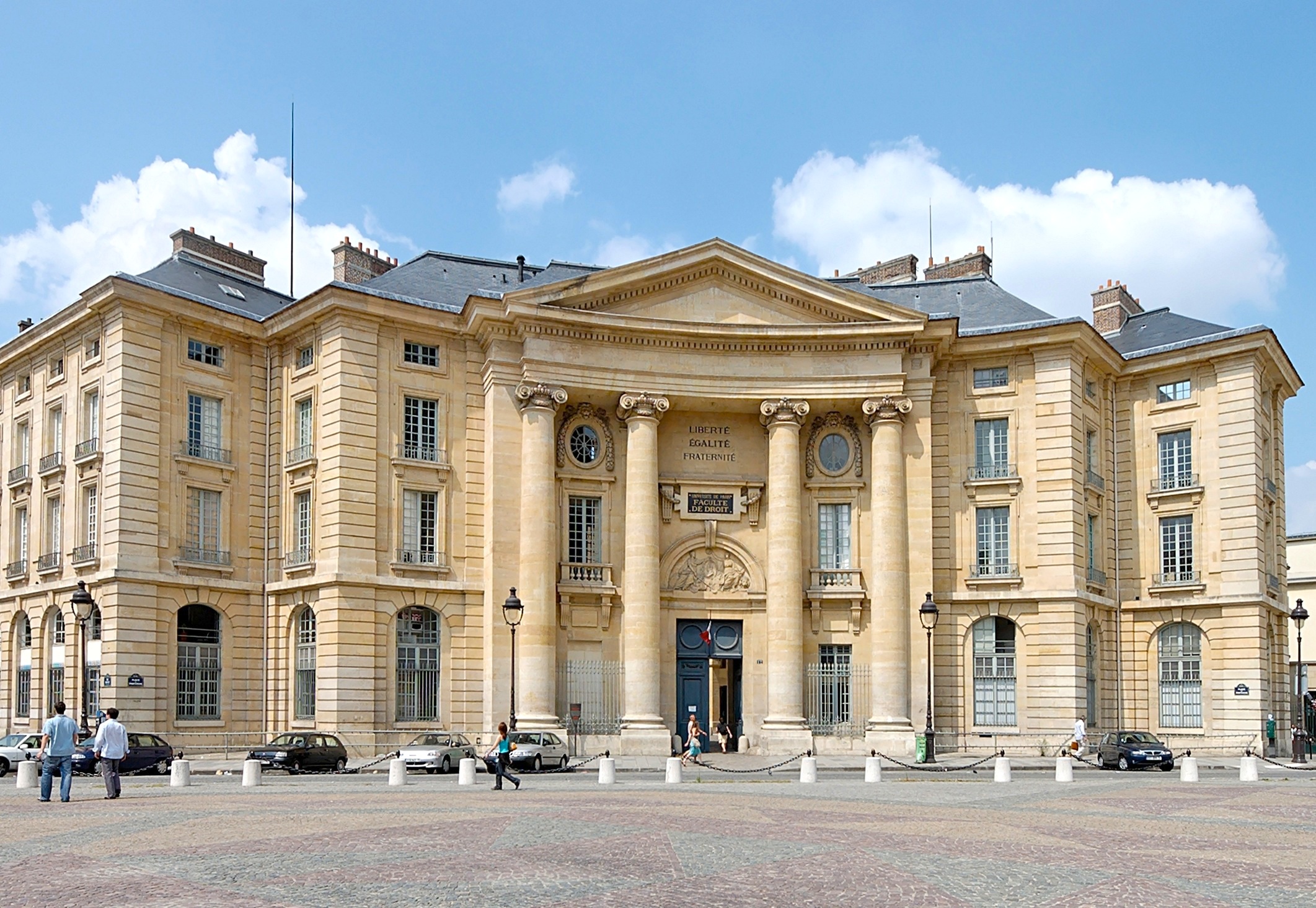 Những Trường Đại Học Ước Đạt Đẳng Cấp Oxford Và Cambridge Tại Châu Âu: Các Ứng Viên Sáng Giá