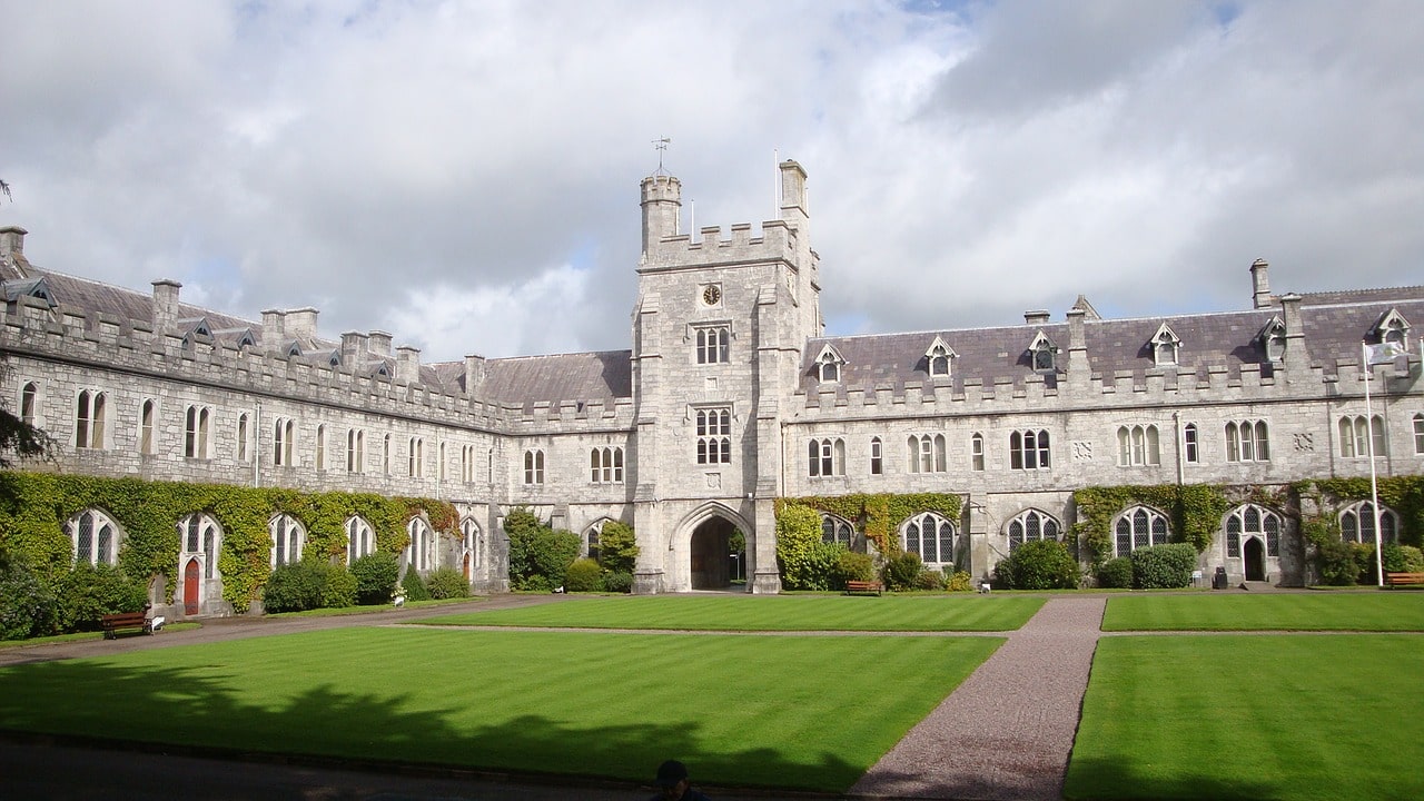 5 Học Bổng Hàng Đầu Cho Sinh Viên Quốc Tế Quan Tâm Du Học Tại Ireland